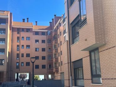 Flat with pool for sale in Aranzana