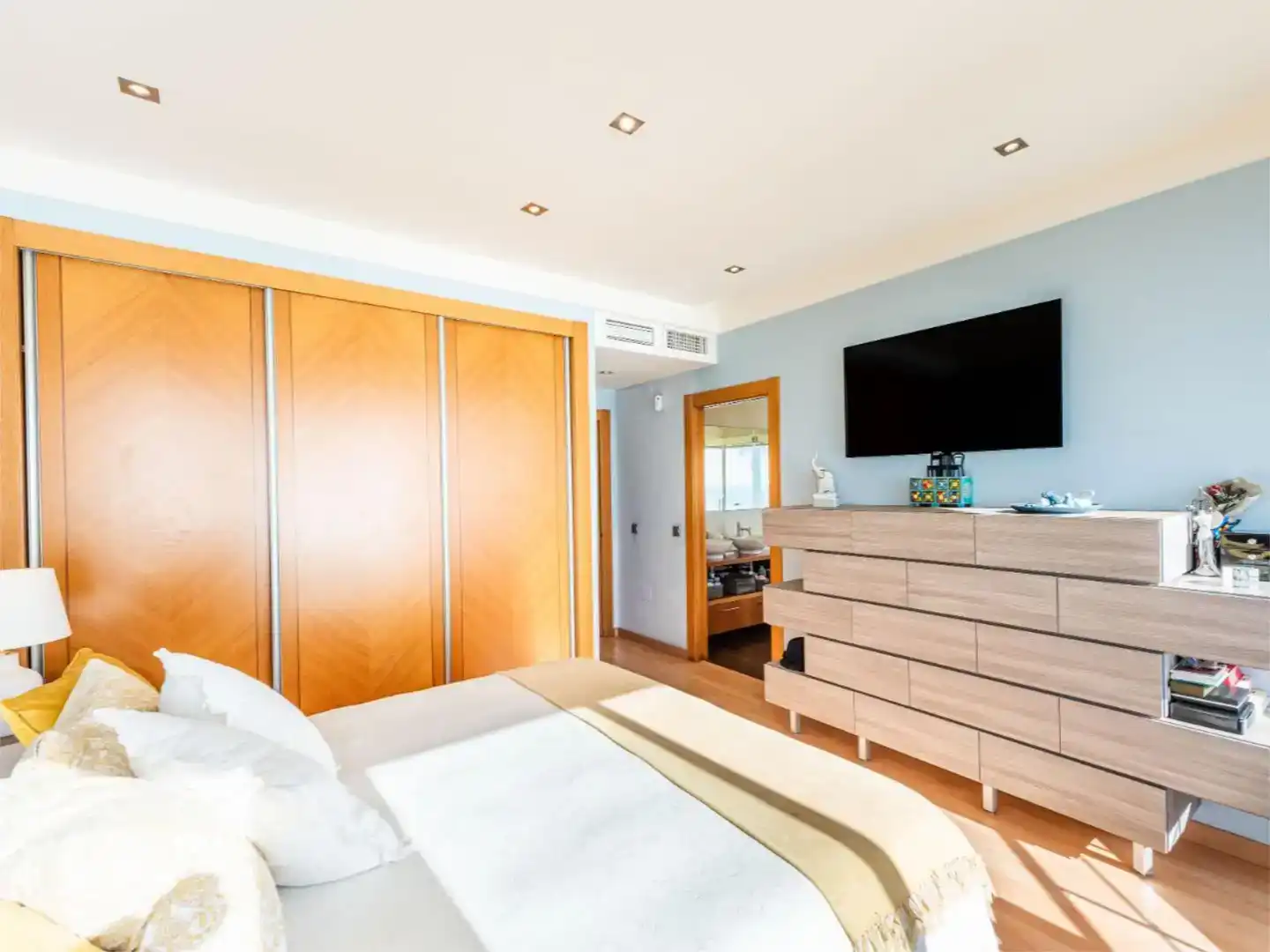 Schlafzimmer von Wohnung zum Verkauf in Torrox mit Klimaanlage, Schwimmbad und Balkon