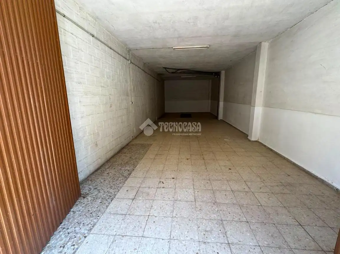 Casa amb terrassa en venda a Maria Auxiliadora - Barriada de Llera, imagen 4