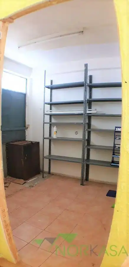 Local commercial à vendre à Poligono de Riano, imagen 14