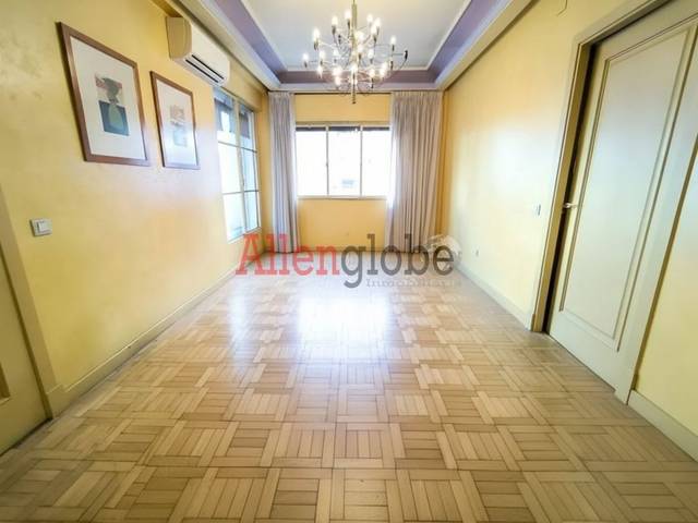 Piso en Venta en Avenida de Galicia en Plaza de América