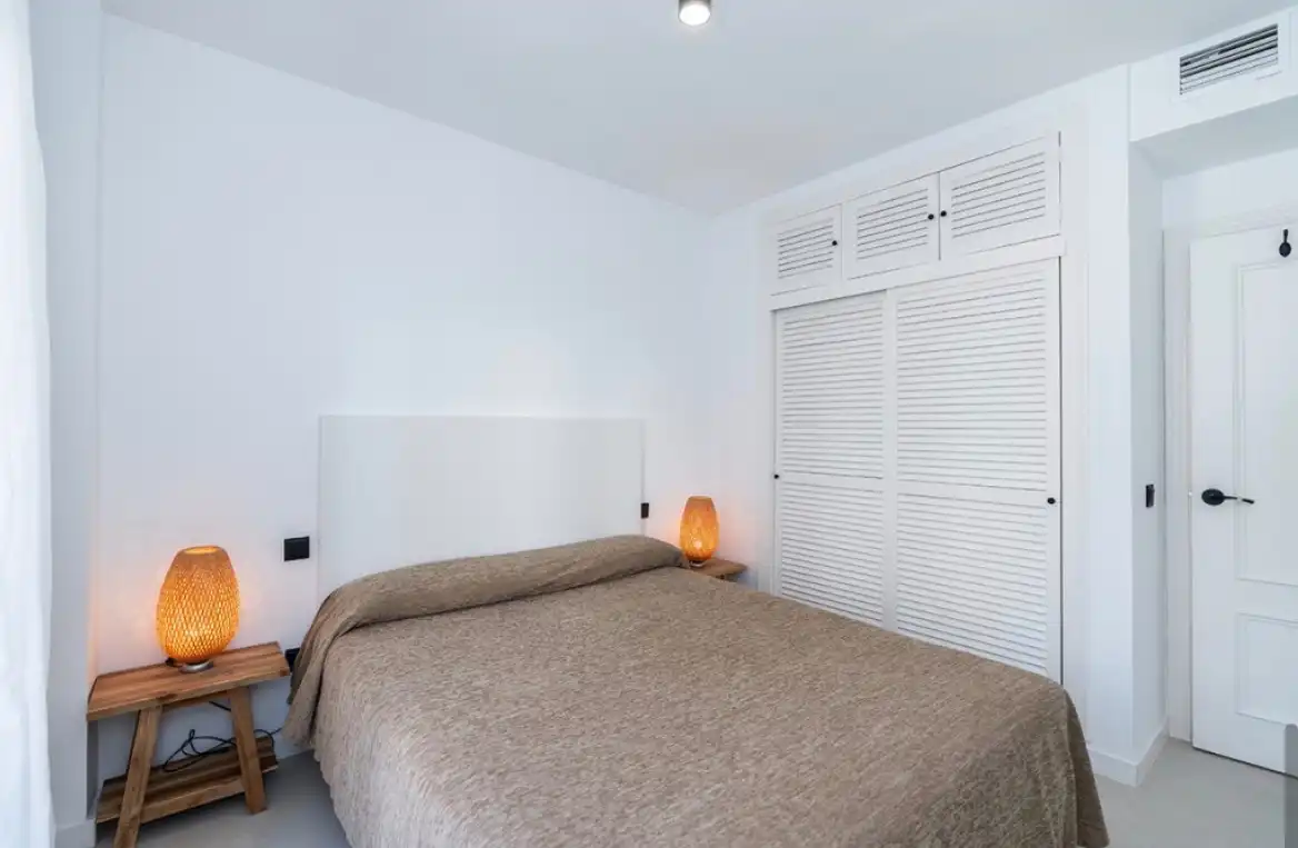 Habitación de Piso en venta en Marbella con Aire acondicionado, Terraza y Amueblado