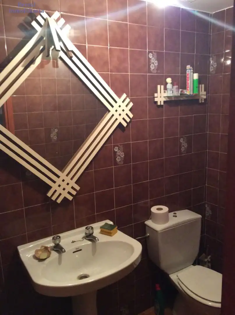 Bany de Casa o xalet en venda en Baños de Ebro / Mañueta amb Terrassa, Traster i Balcó
