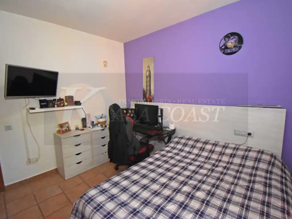Dormitori de Casa o xalet en venda en Mijas amb Aire condicionat, Jardí privat i Terrassa