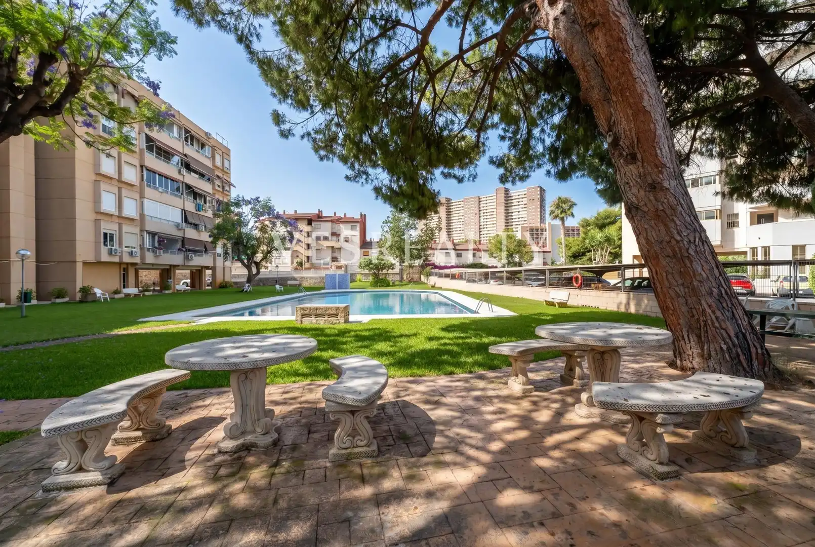 Vista exterior de Piso en venta en Alicante / Alacant con Aire acondicionado y Piscina comunitaria