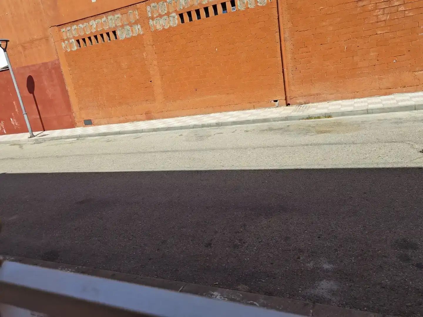 Aparcament de Casa adosada en venda en La Carolina amb Aire condicionat