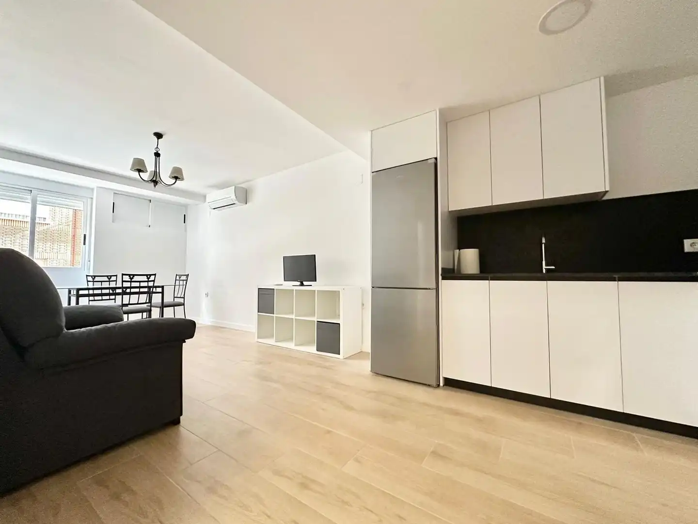 Apartament de lloguer a PERIODISTA BADIA, Exposició