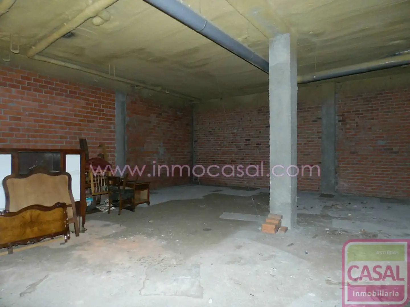 Local comercial en venta en La Felguera