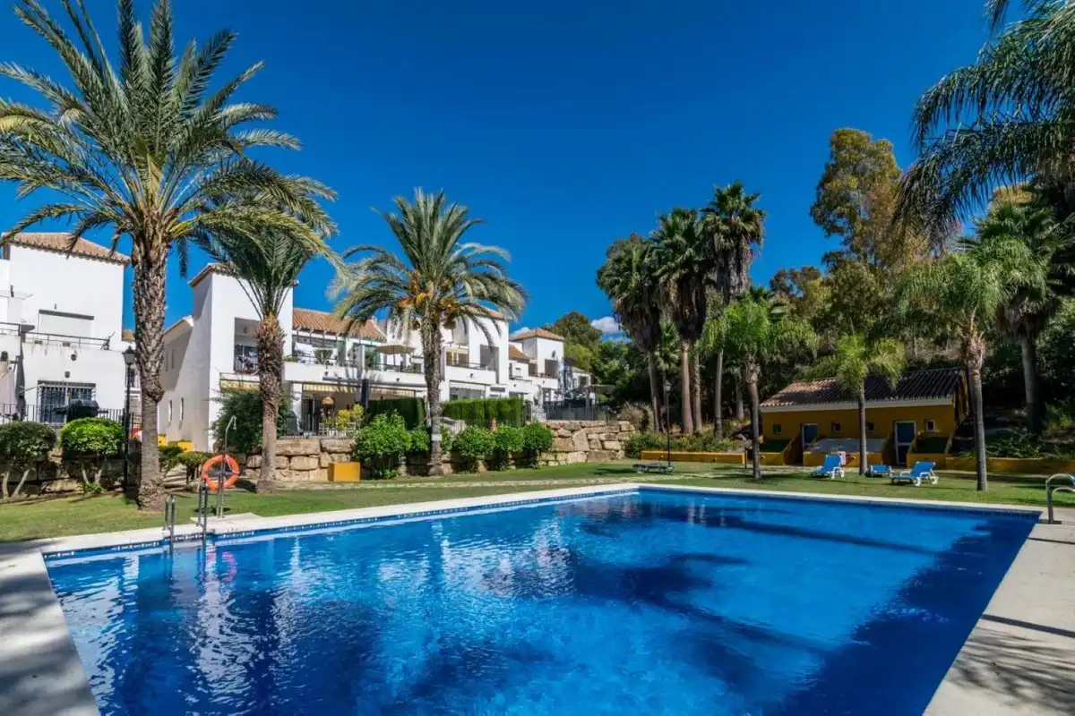 Apartament amb piscina en venda a Nueva Andalucía, imagen 9