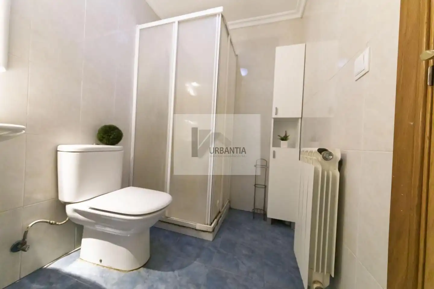 Baño de Planta baja en venta en Larraga con Calefacción, Parquet y Terraza