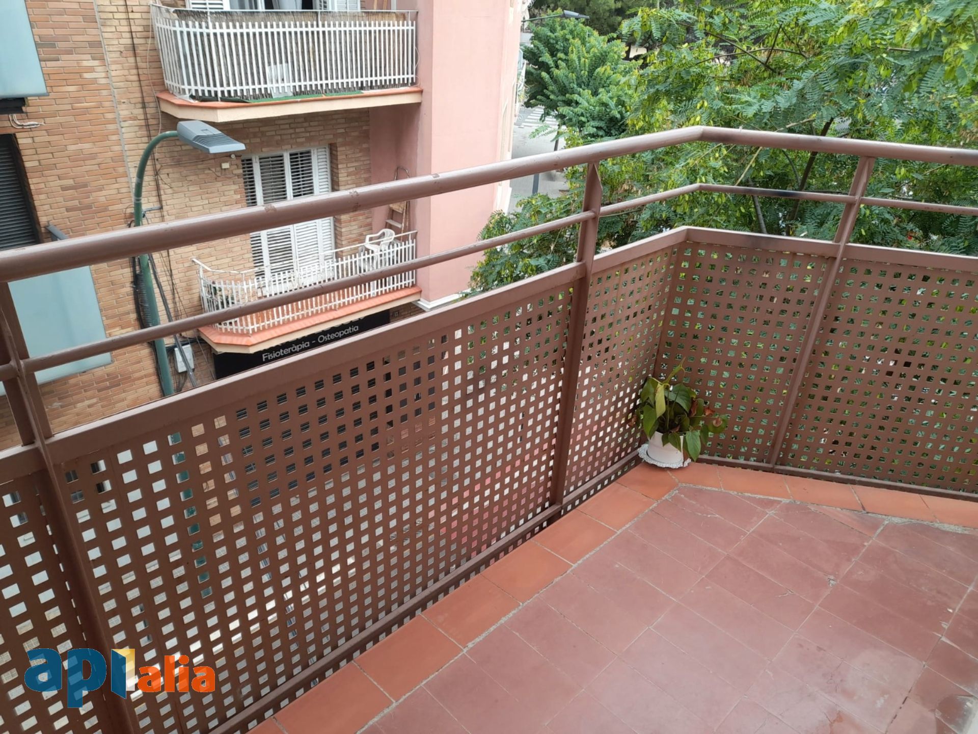 Terrassa de Pis en venda en Esplugues de Llobregat amb Balcó