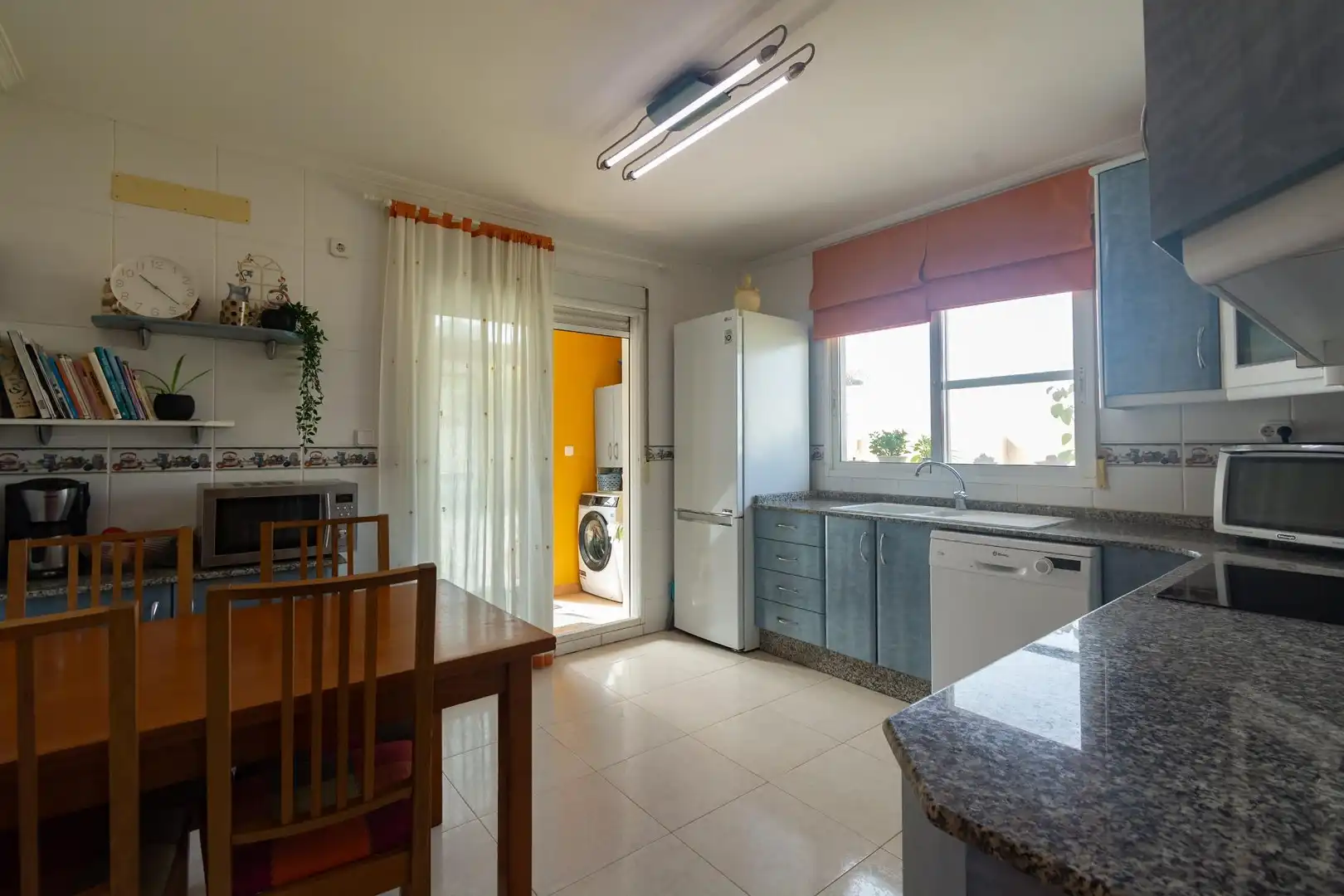 Villa mit Terrasse zum Verkauf in Calle Rio Bidasoa 6, imagen 5