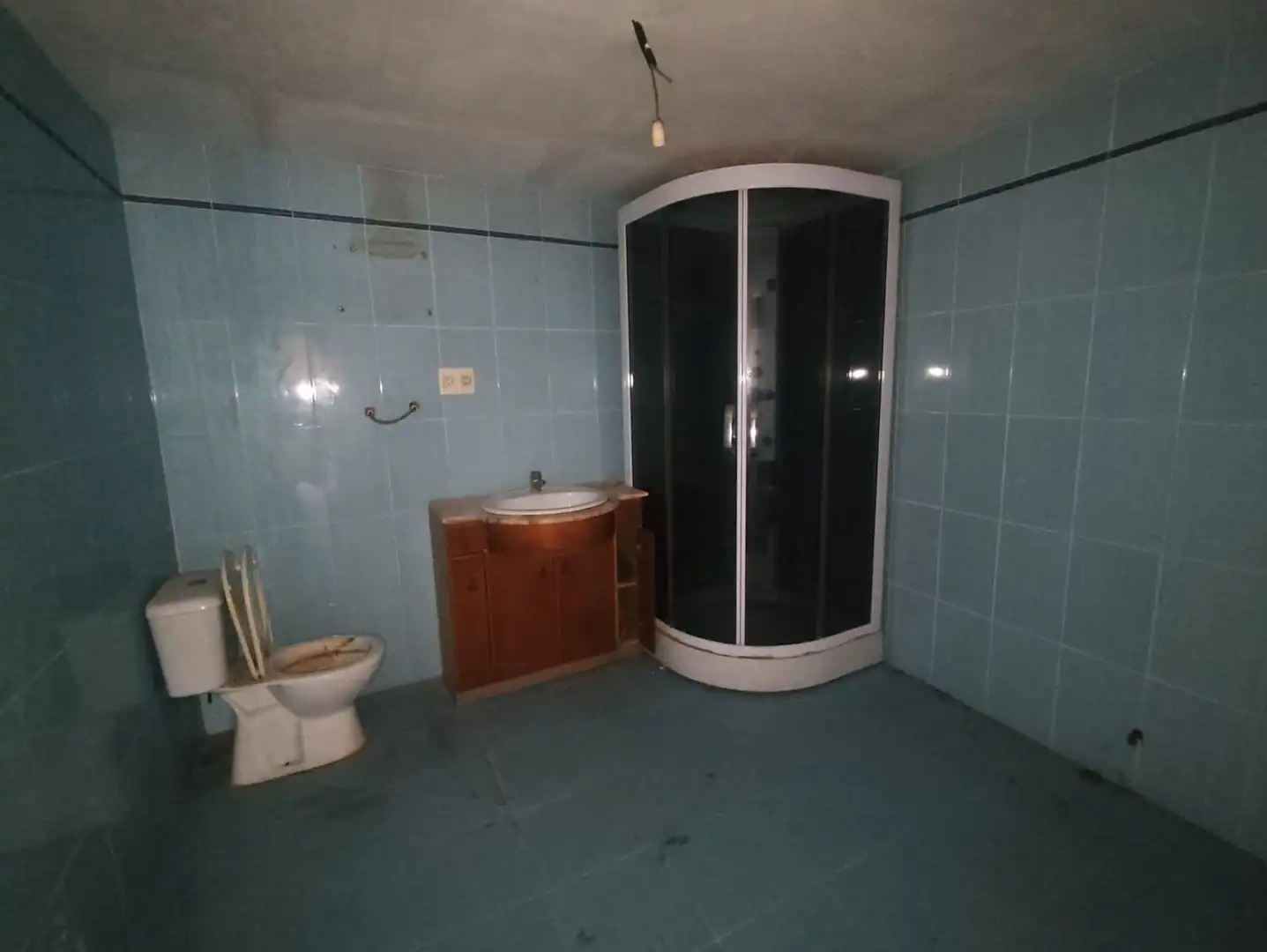 Bathroom of Houses for sale in Onda