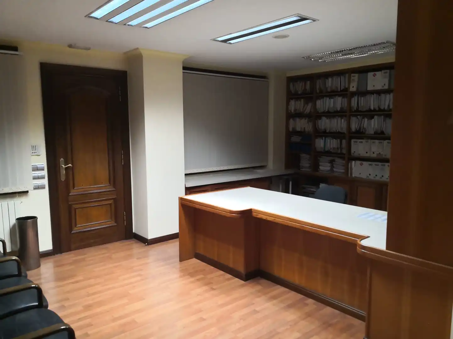 Büro zur Miete in Vigo  mit Klimaanlage, Heizung und Möbliert