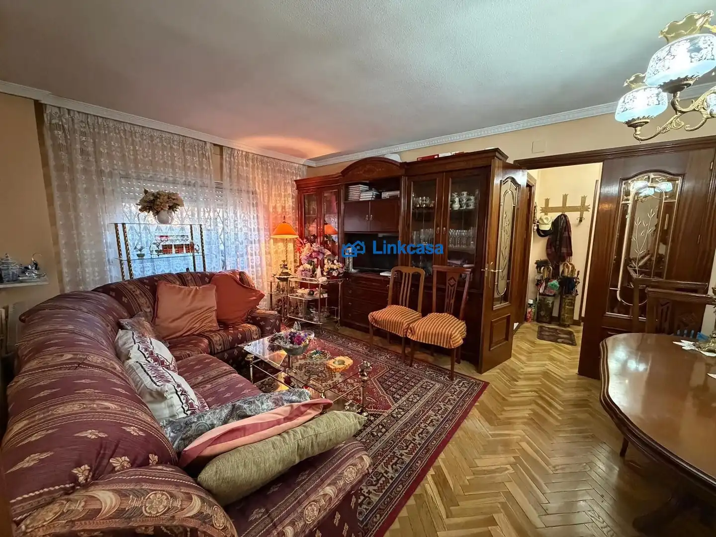 Sala de estar de Piso en venta en  Madrid Capital con Parquet y Terraza