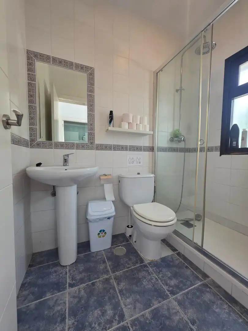 Baño de Casa adosada de alquiler en Vélez-Málaga con Jardín privado, Terraza y Amueblado