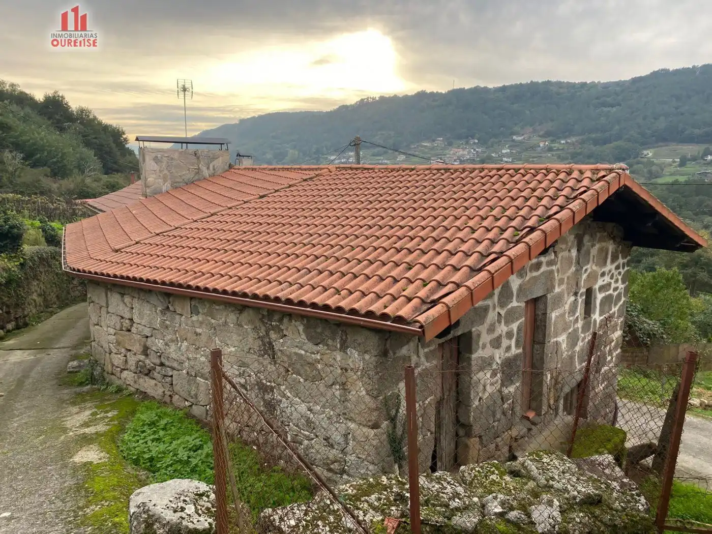 Exterior view of Houses for sale in Ourense Capital   with Private garden and Balcony