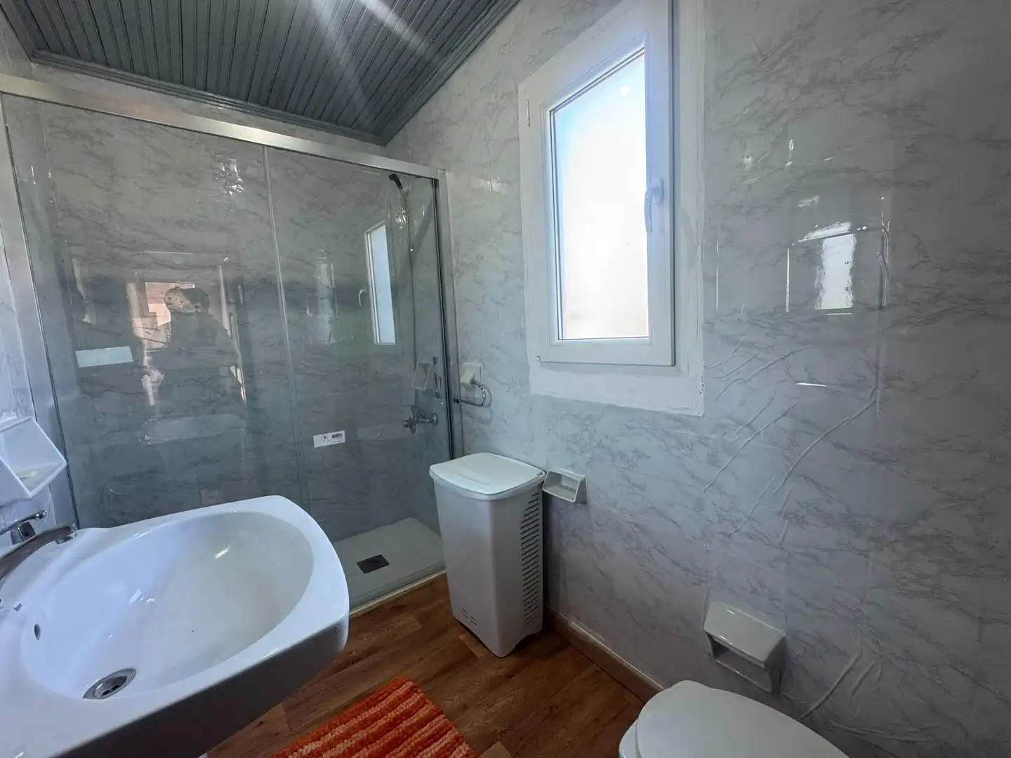 Baño de Casa o chalet de alquiler en A Merca   con Calefacción, Terraza y Amueblado