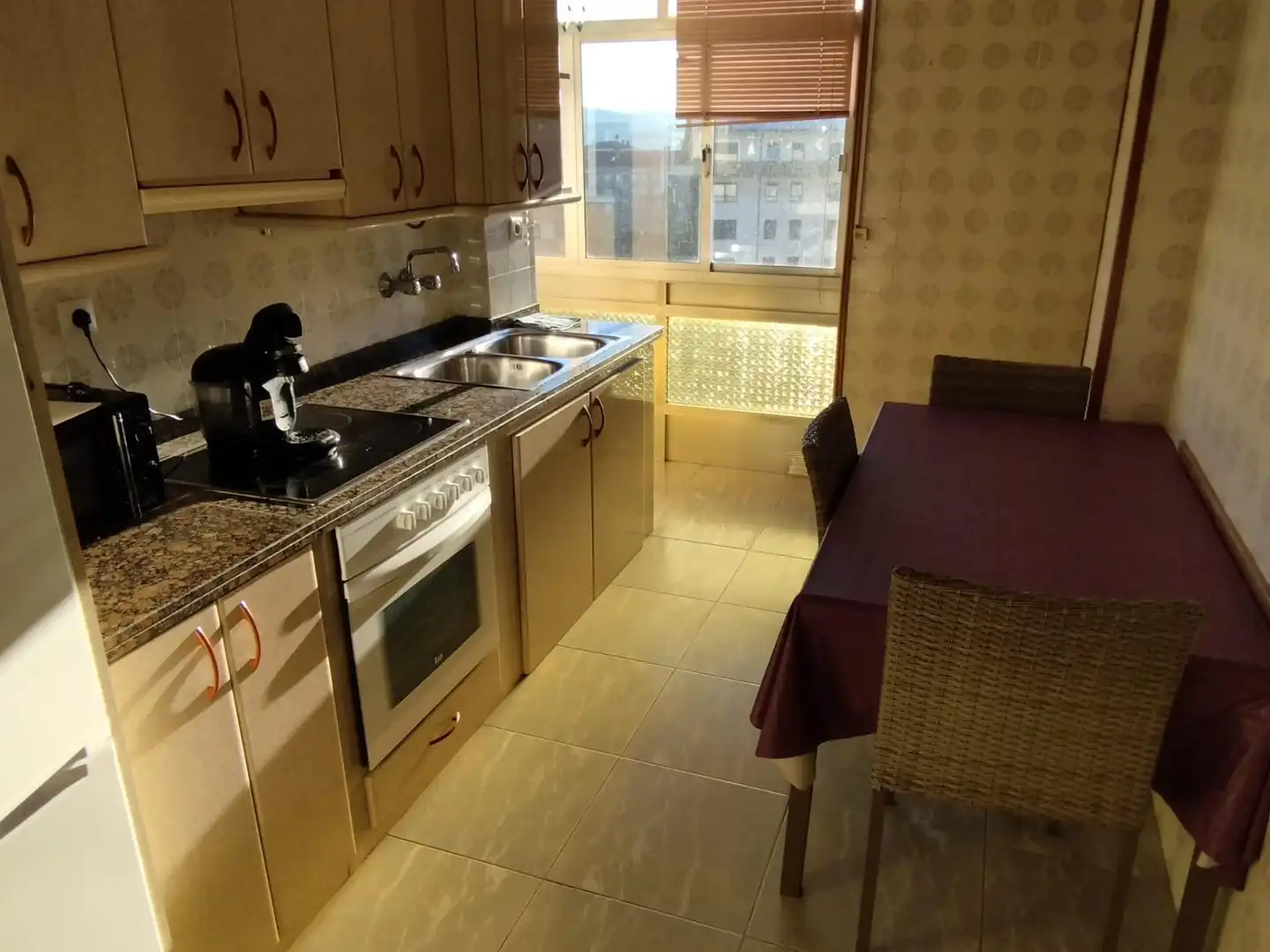 Cocina de Piso en venta en Avilés con Calefacción