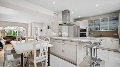 Foto 2 de Dúplex en venda a Urbanizacion Marbella Real, 269, La Carolina - Guadalpín, Málaga