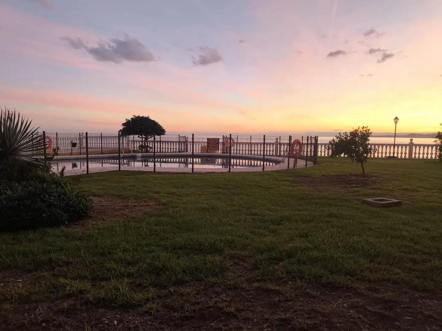 Swimming pool of Flat for sale in Benalmádena  with Private garden, Terrace and Balcony