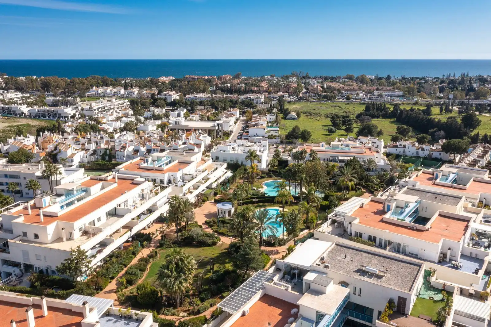 Apartment mit Pool zum Verkauf in Nueva Andalucía, imagen 25