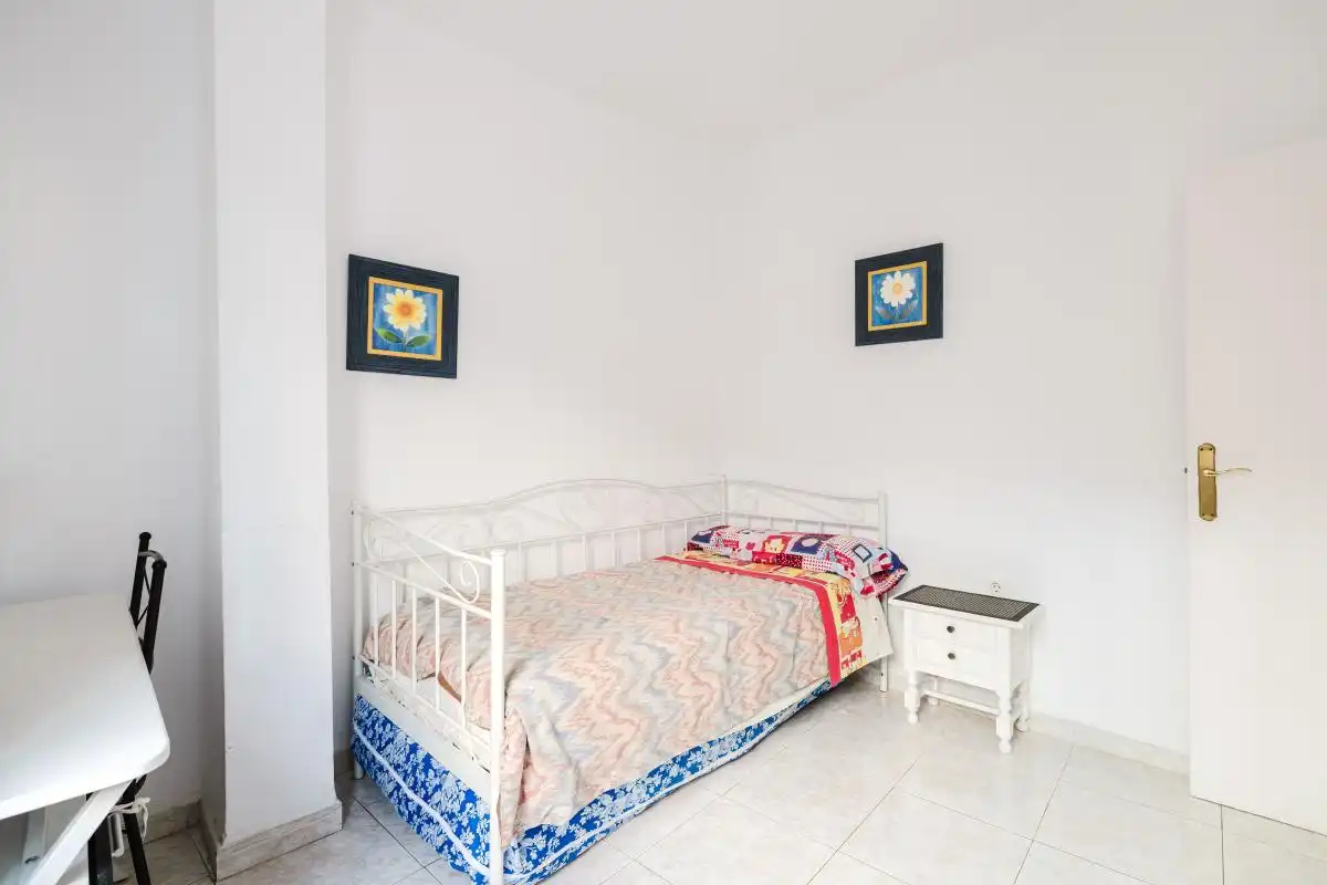 Habitación de Piso en venta en Málaga con Aire acondicionado, Calefacción y Terraza