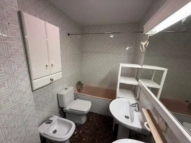 Badezimmer von Wohnung zum Verkauf in Murcia mit Klimaanlage, Heizung und Terrasse