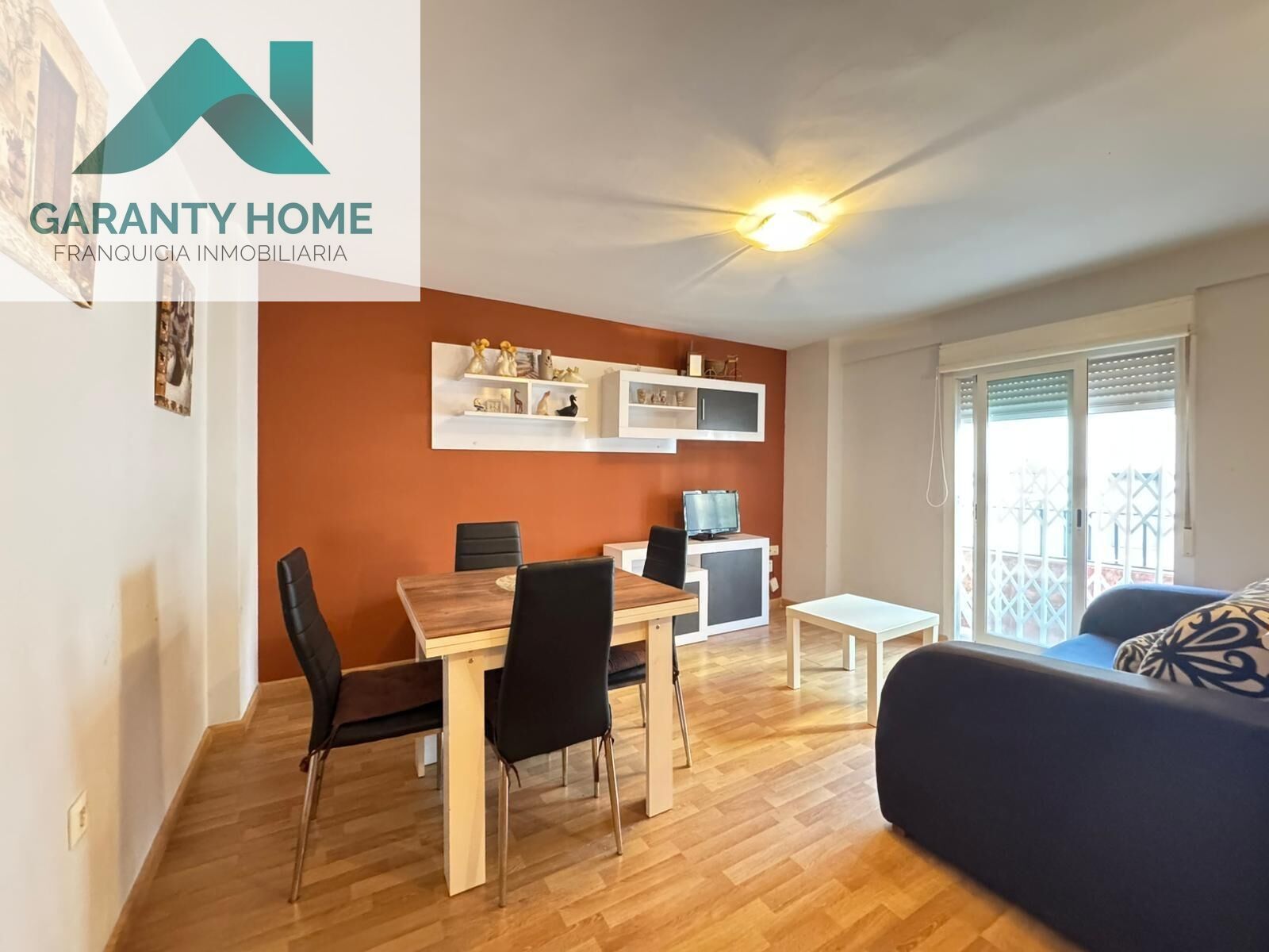 Vista exterior de Pis de lloguer en  Jaén Capital amb Balcó