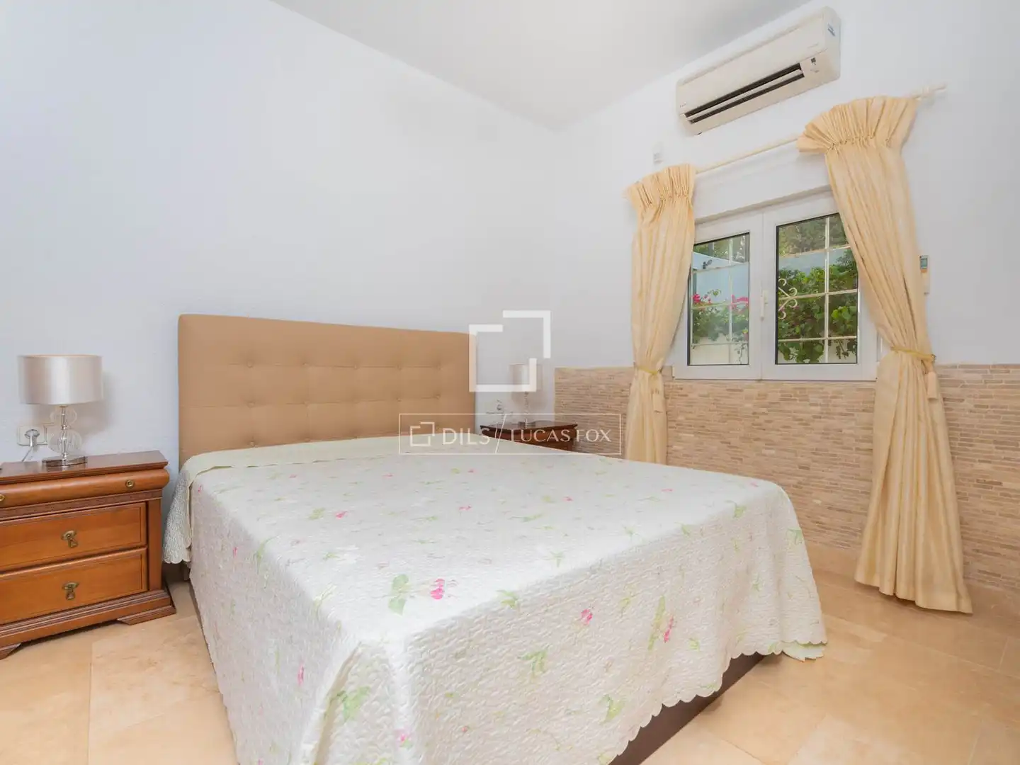 Schlafzimmer von Country house zum Verkauf in Sant Josep de sa Talaia mit Klimaanlage, Privatgarten und Terrasse