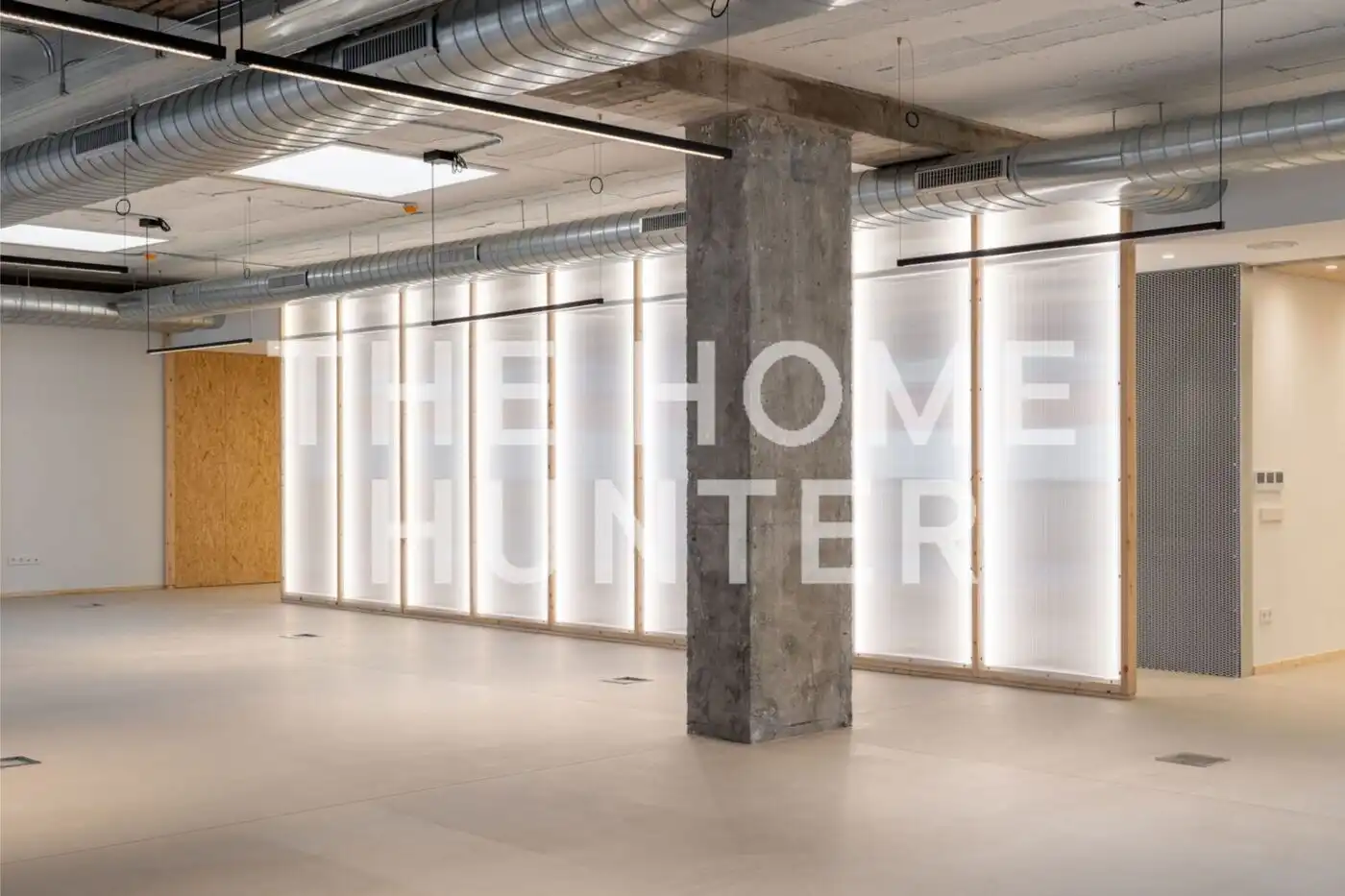 Büro zur Miete in Barcelona mit Heizung und Abstellraum