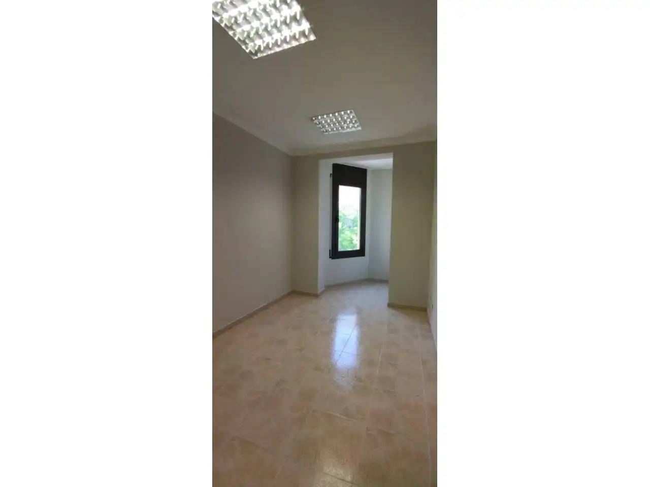 Bureau avec ascenseur à louer à Calle Angel Guimerà, imagen 12
