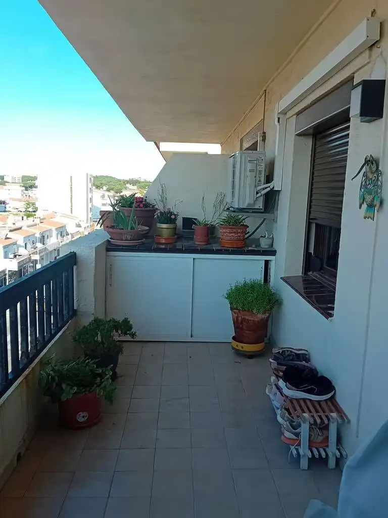Apartamento con ascensor en venta en Avinguda de Montgó, imagen 2