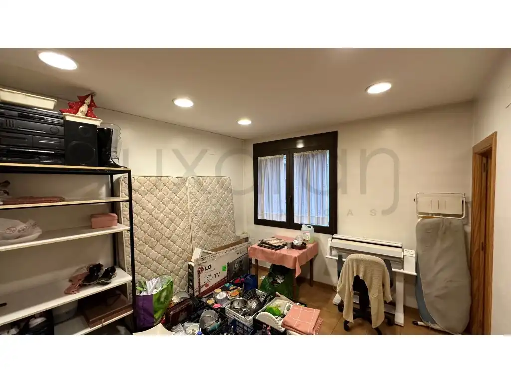 Commercial properties for sale in Bossòst
