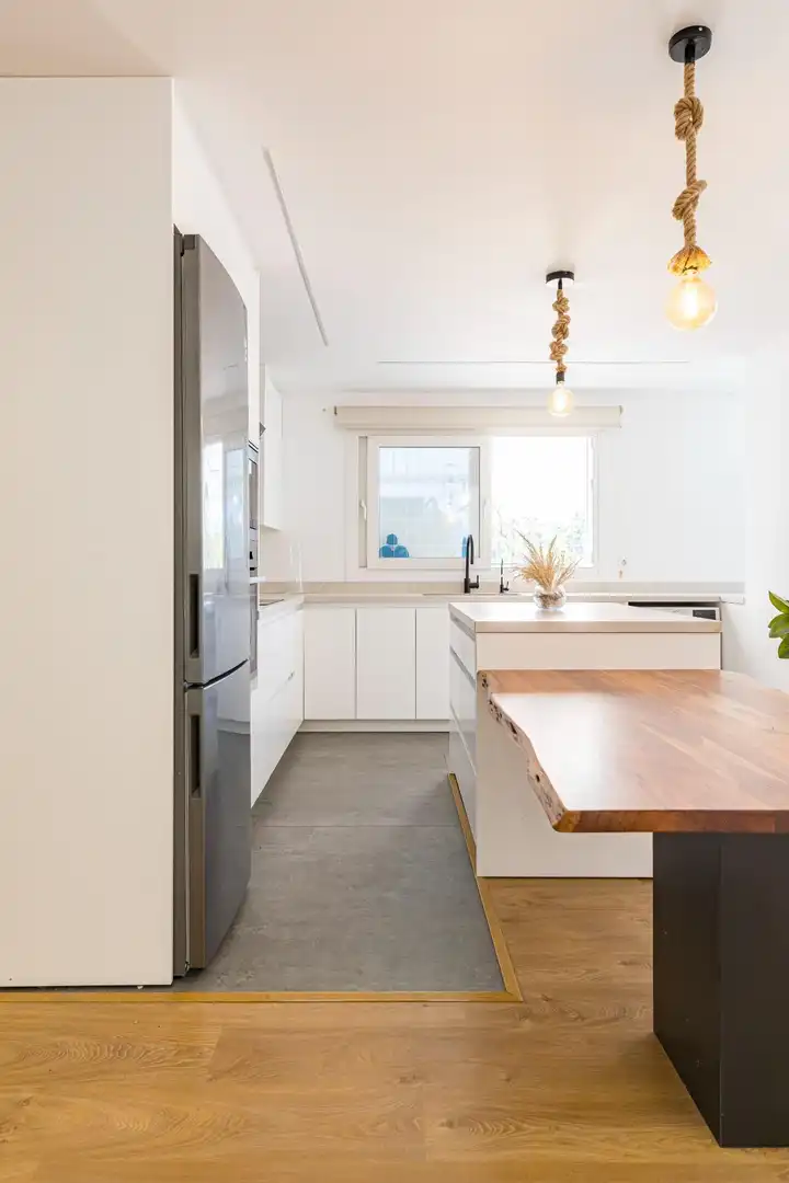 Cocina de Piso de alquiler en Murcia con Aire acondicionado y Terraza