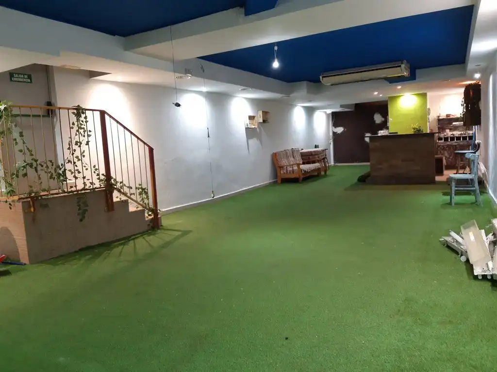 Commercial properties for sale in Cunit  with Air Conditioner