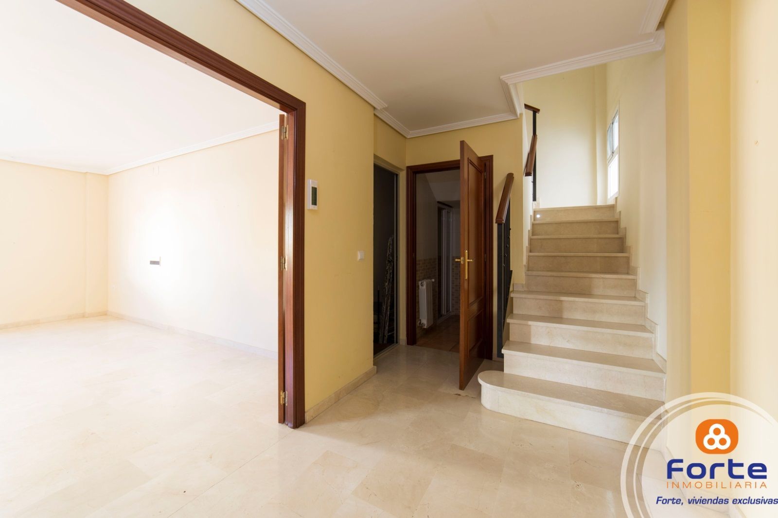 Casa adosada en venta en  Córdoba Capital con Aire acondicionado, Calefacción y Terraza