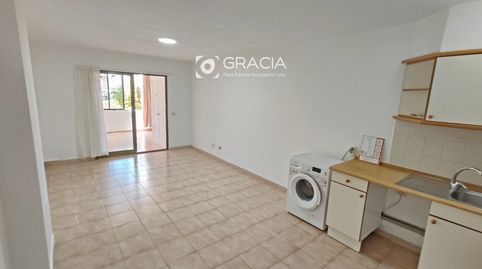 Foto 4 de Piso en venta en San Francisco, Los Cristianos, Arona