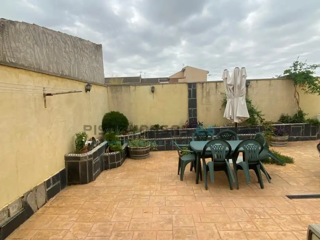Terrace of Houses for sale in San Mateo de Gállego  with Air Conditioner, Private garden and Terrace