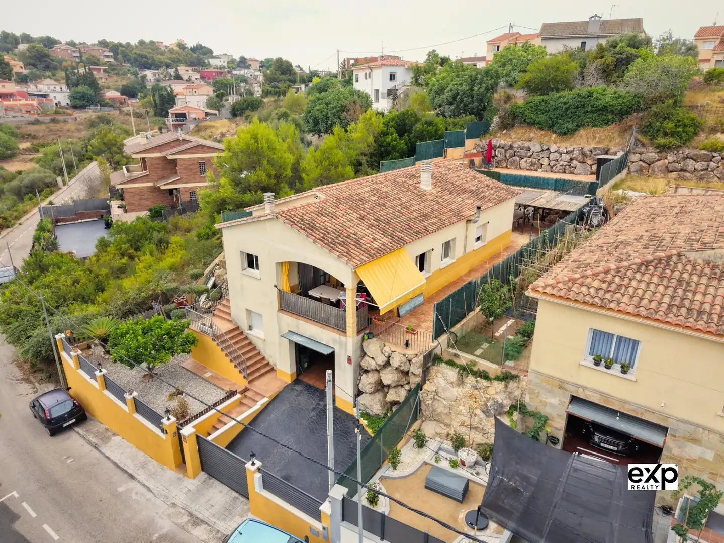 Außenansicht von Haus oder Chalet zum Verkauf in Calafell mit Heizung, Privatgarten und Terrasse