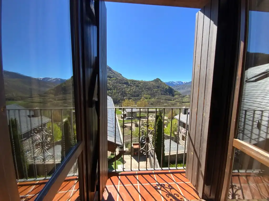 Terraza de Apartamento en venta en Sahún con Balcón