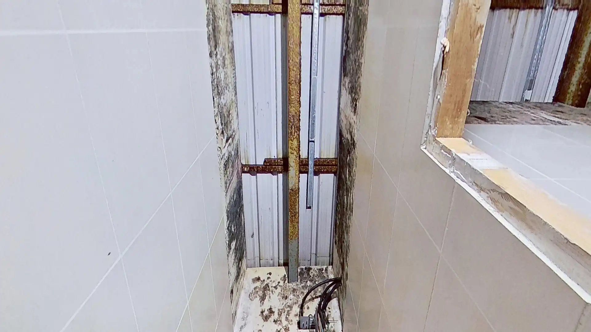 Baño de Local en venta en Montcada i Reixac