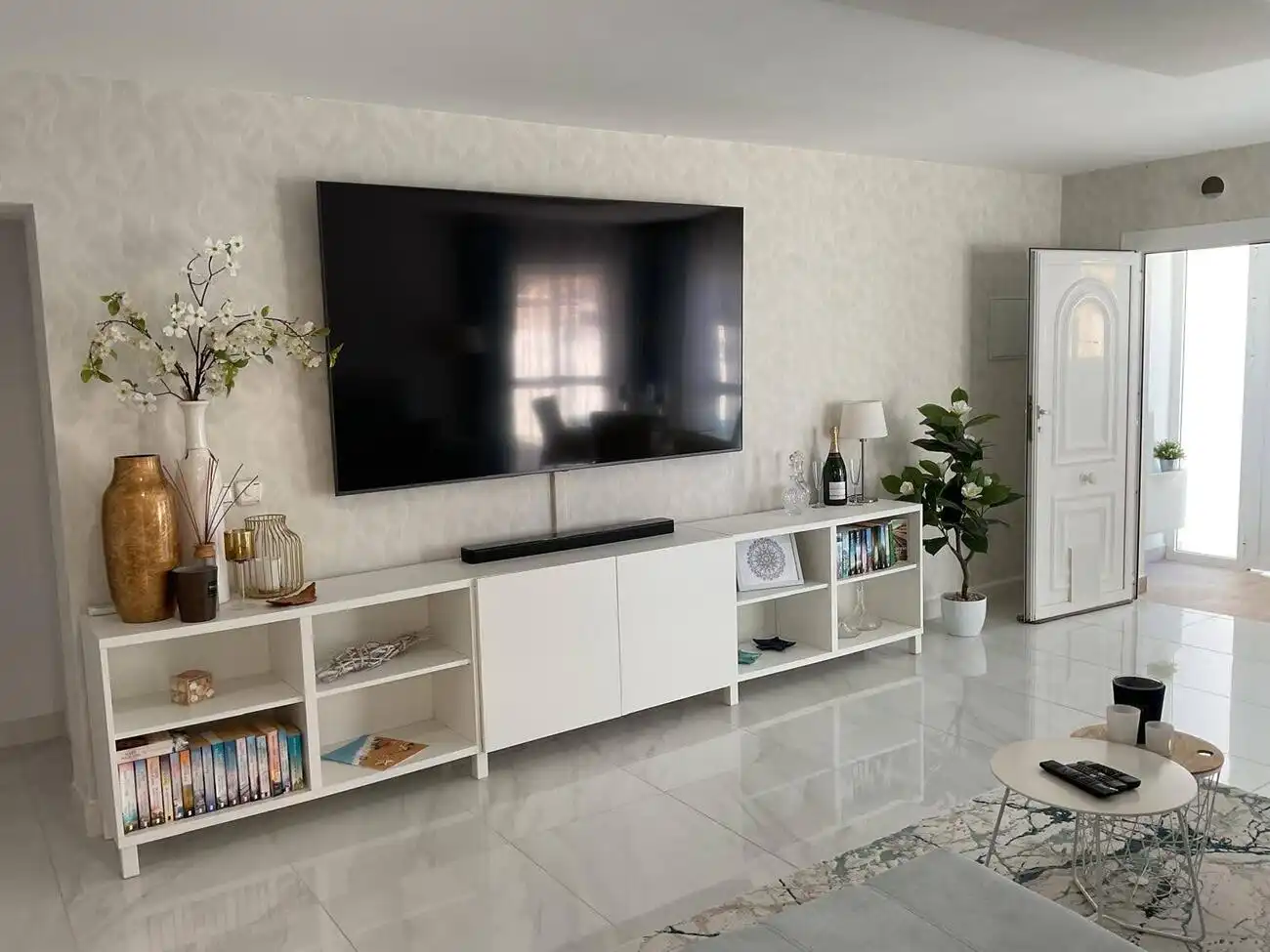 Sala d'estar de Casa adosada en venda en Murcia