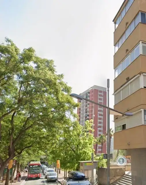 Außenansicht von Wohnung zum Verkauf in Barcelona mit Balkon