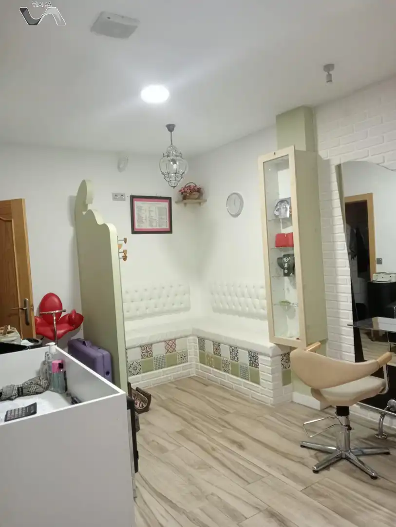 Business premises for sale in Calle Cisneros 20, imagen 9