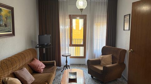 Foto 3 de Piso en venta en El Carril - Paseo de Chapi, Villena
