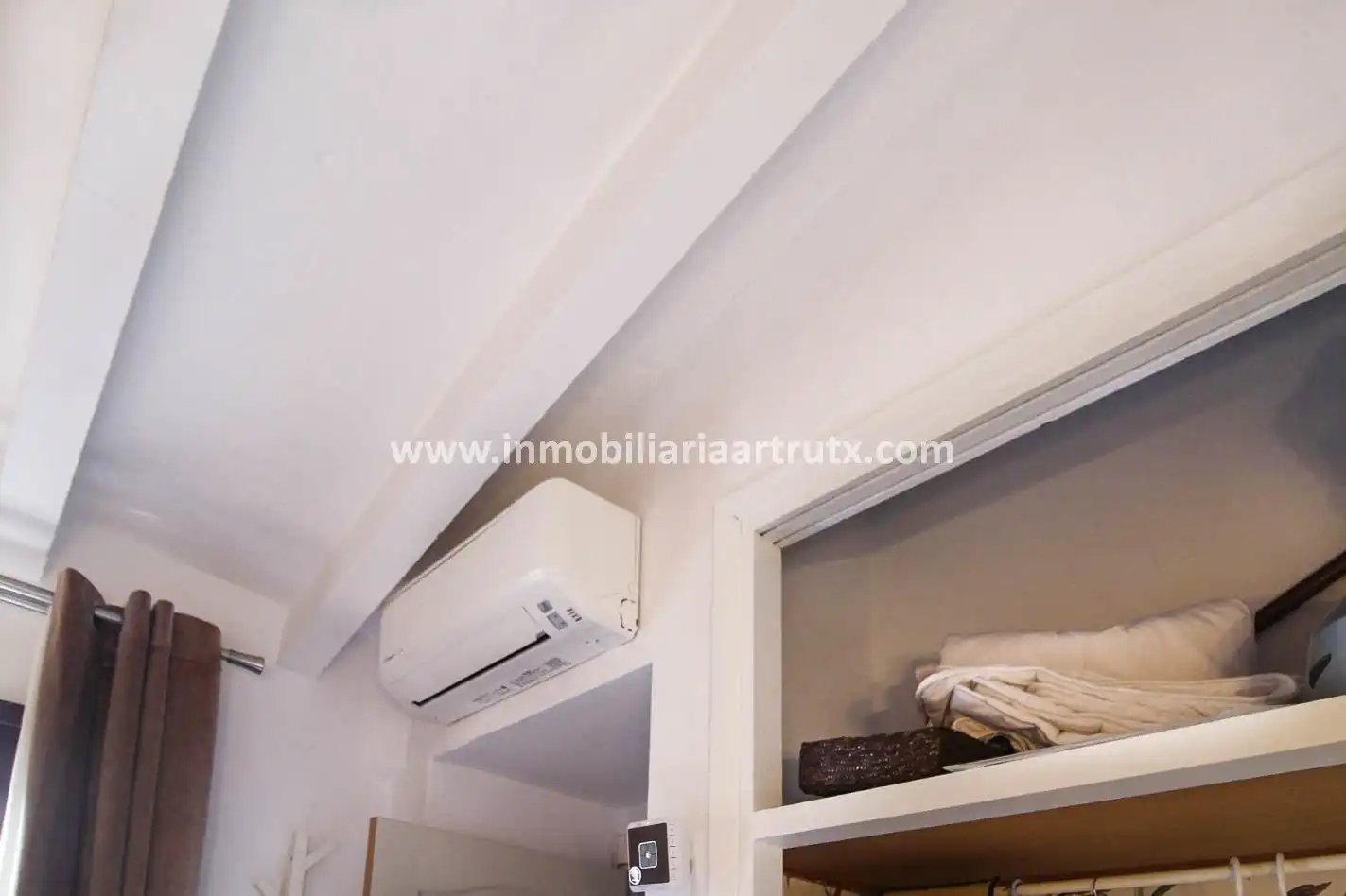 Apartament amb terrassa en venda a Cala en Blanes, imagen 9