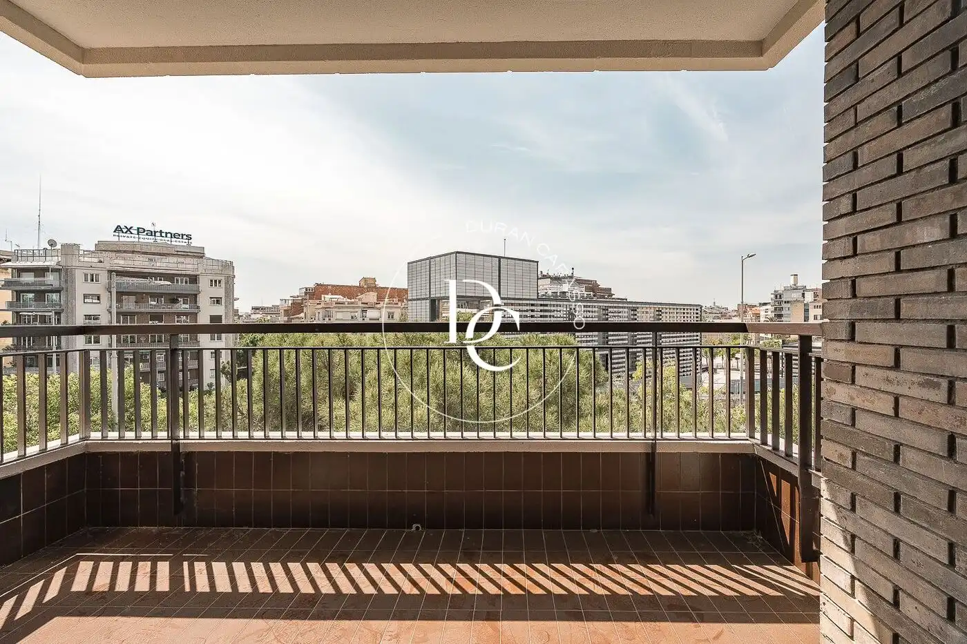 Terraza de Piso en venta en Barcelona con Calefacción y Balcón
