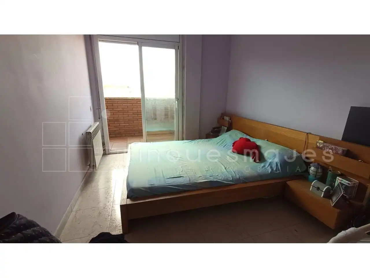 Dormitori de Pis en venda en Terrassa amb Calefacció, Terrassa i Balcó