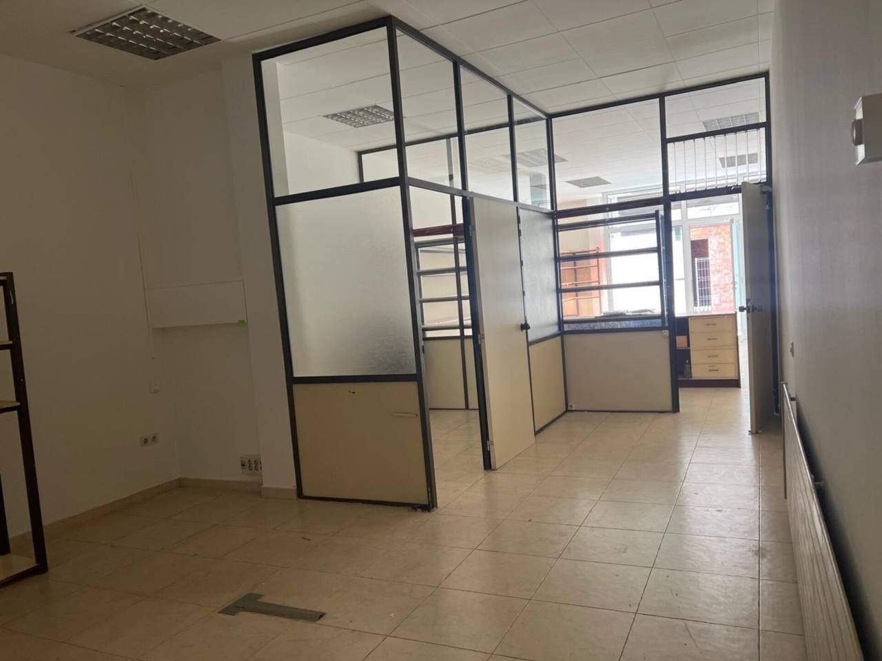 Premises to rent in Granollers  with Air Conditioner